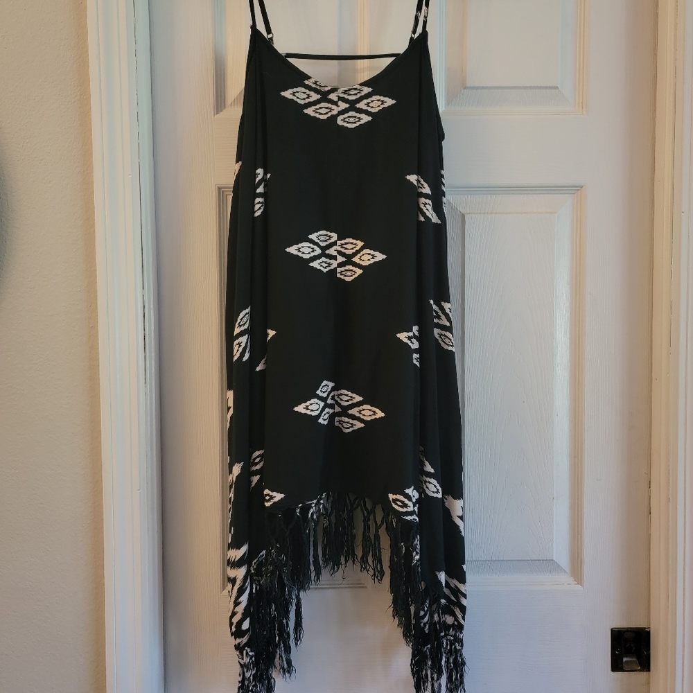 Billabong black flowy tank dress